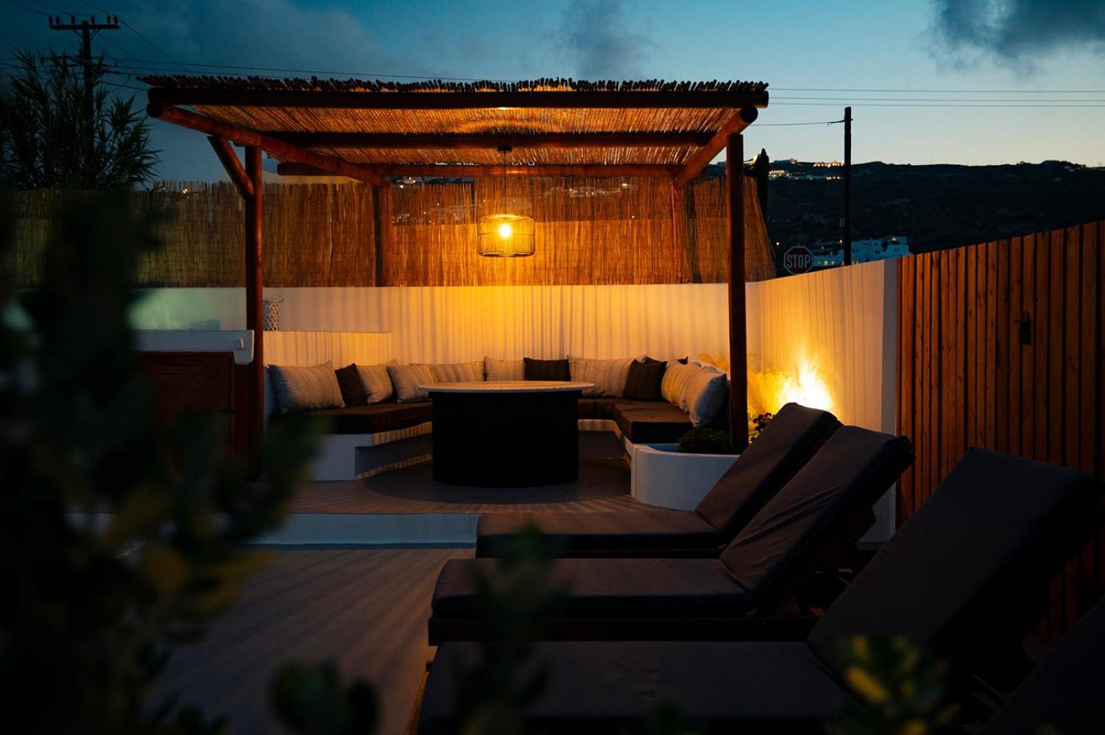 Sunrise Villa Santorini Vourvoulos Exterior photo